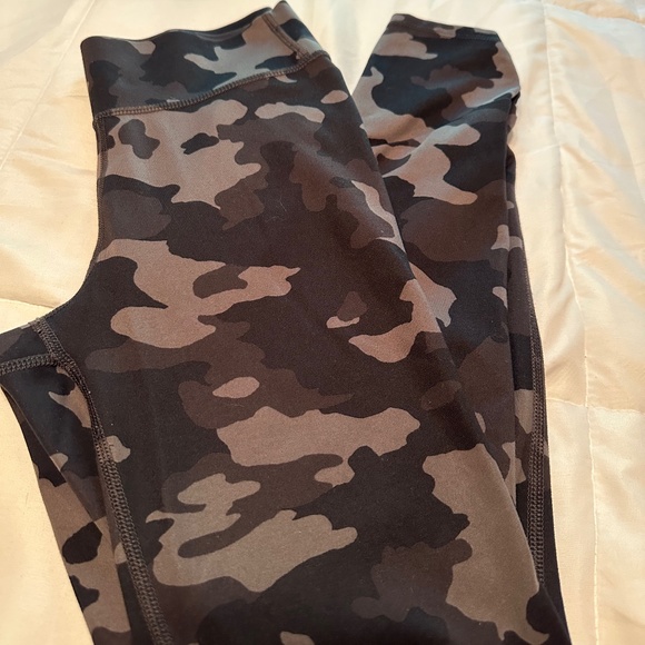 Leggings - Picture 2 of 3